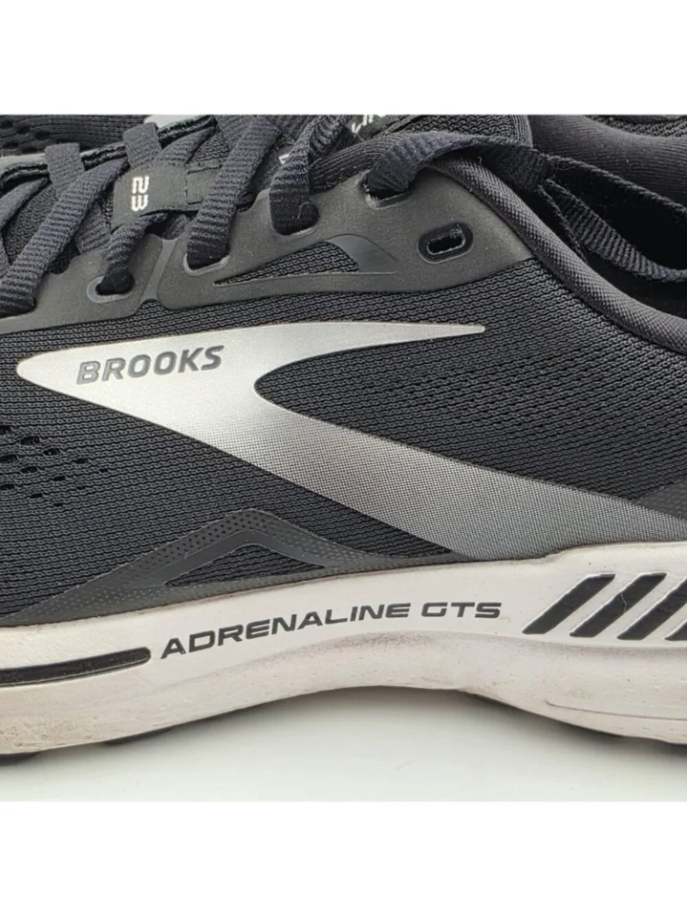 Brooks Adrenaline GTS 23 Womens 10 Black Running Shoes Support 1203811B004